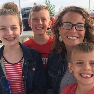 Meet your Posher, Kim